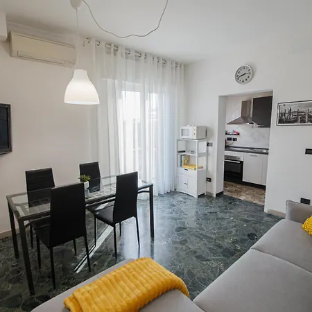Venezia House Apartment Mestre Exterior photo